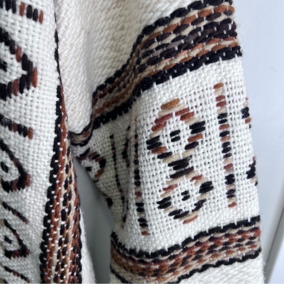 Inka’s World Vintage 100% Wool Cottagecore Chunky Knit Sweater - Picture 9 of 10